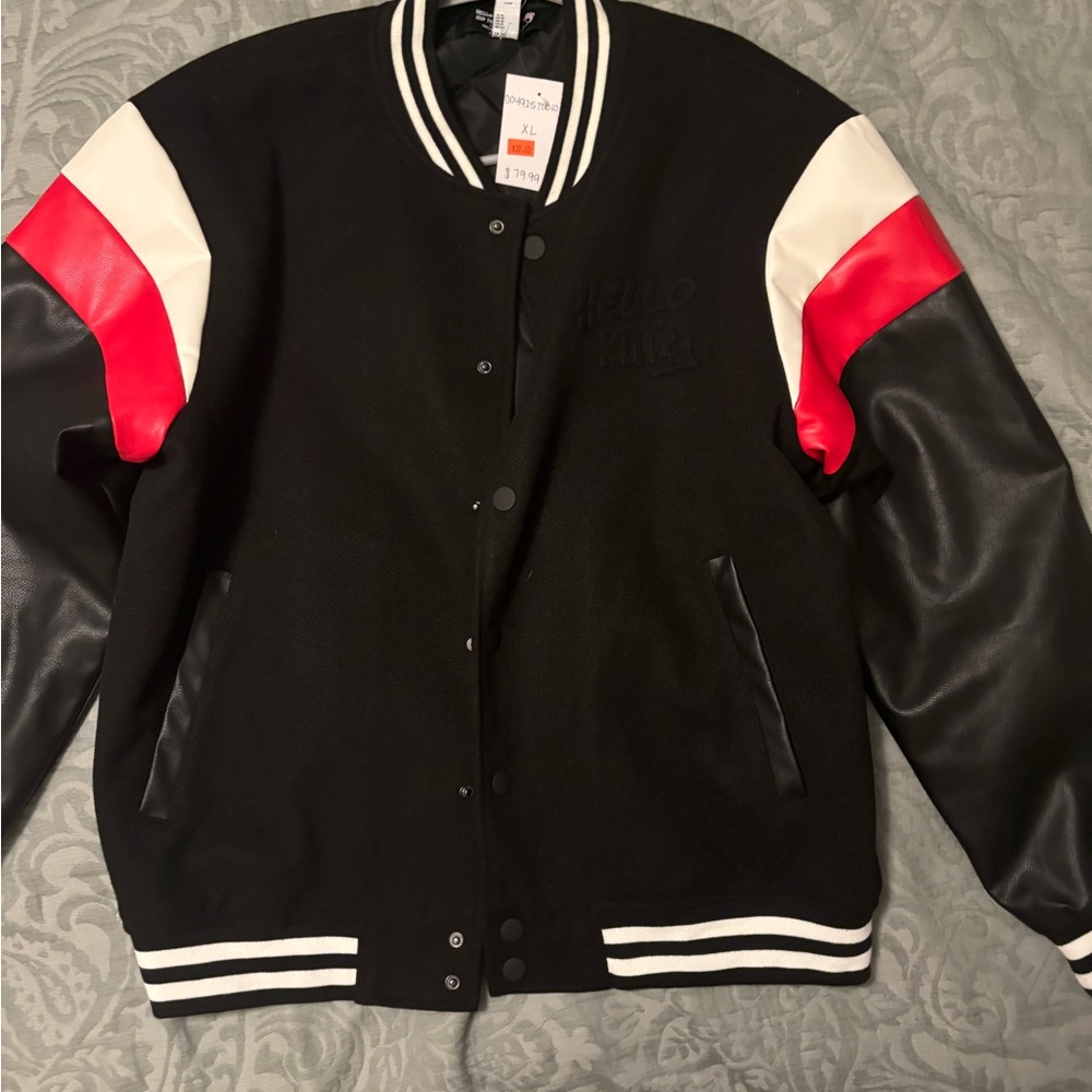 Brand new with tags forever 21 vars(hello Kitty) size XL